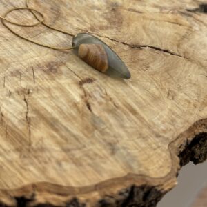 Women’s necklace